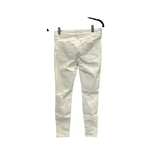 - Sneak Peek Juniors  White MId-Rise Distressed Jeans, Size 5,   Pre-Owned - Picture 4 of 8